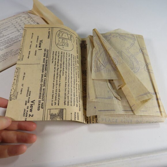 Simplicity Clothing Pattern 4417 (complete) Toddler Clothes size 1 - Picture 6 of 7